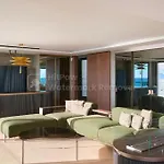 6 - Elisabeth Cannes
